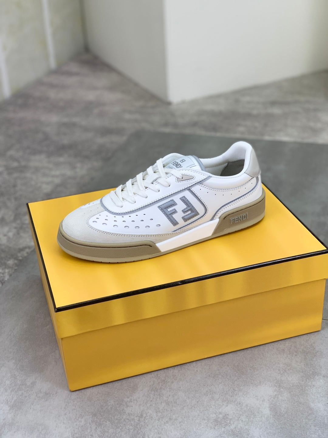 LuxluxHouse Best Quality Shoes Fendi