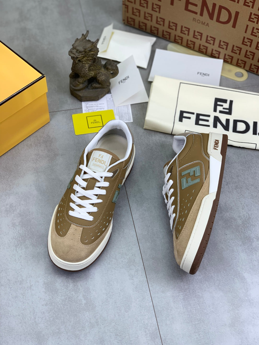 LuxluxHouse Best Quality Shoes Fendi