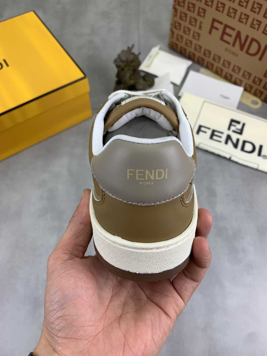 LuxluxHouse Best Quality Shoes Fendi