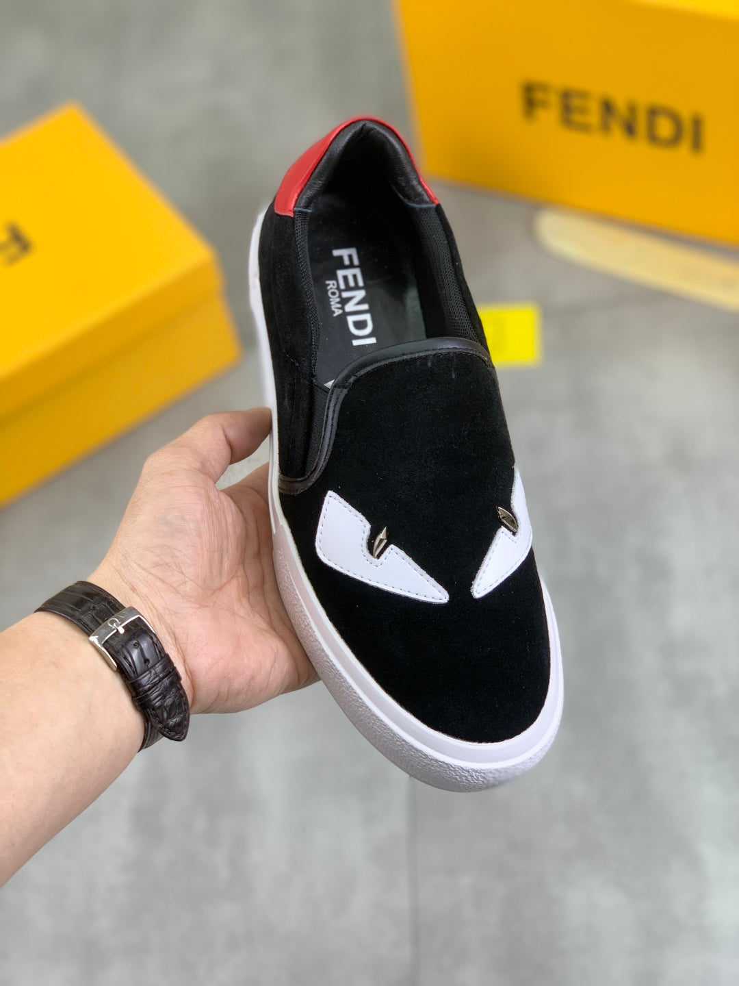 LuxluxHouse Best Quality Shoes Fendi