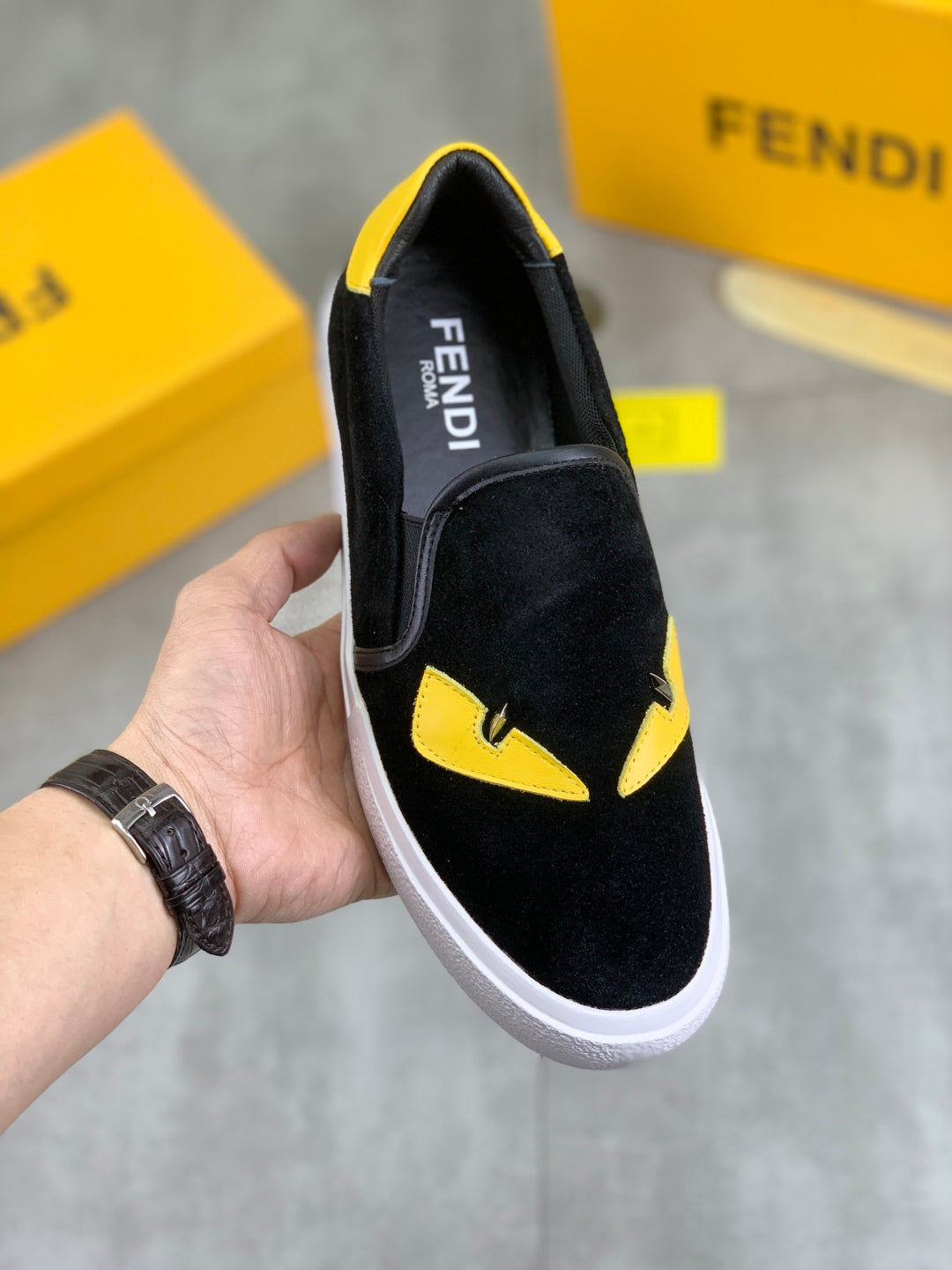 LuxluxHouse Best Quality Shoes Fendi