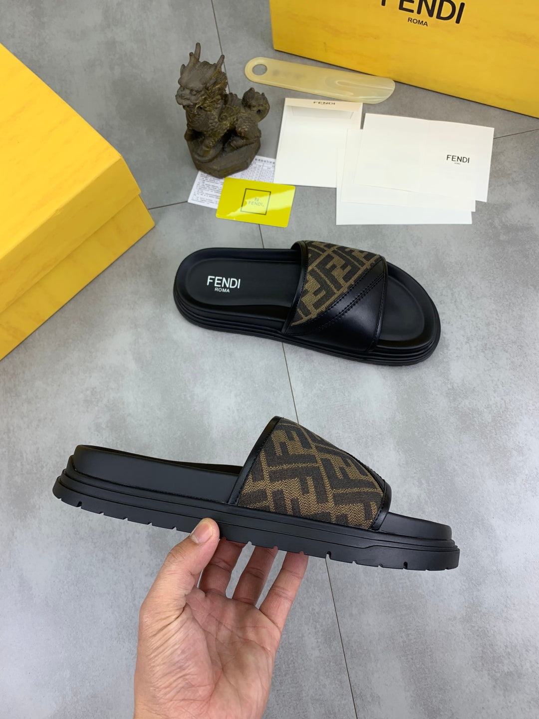 LuxluxHouse Best Quality Sandals Fendi