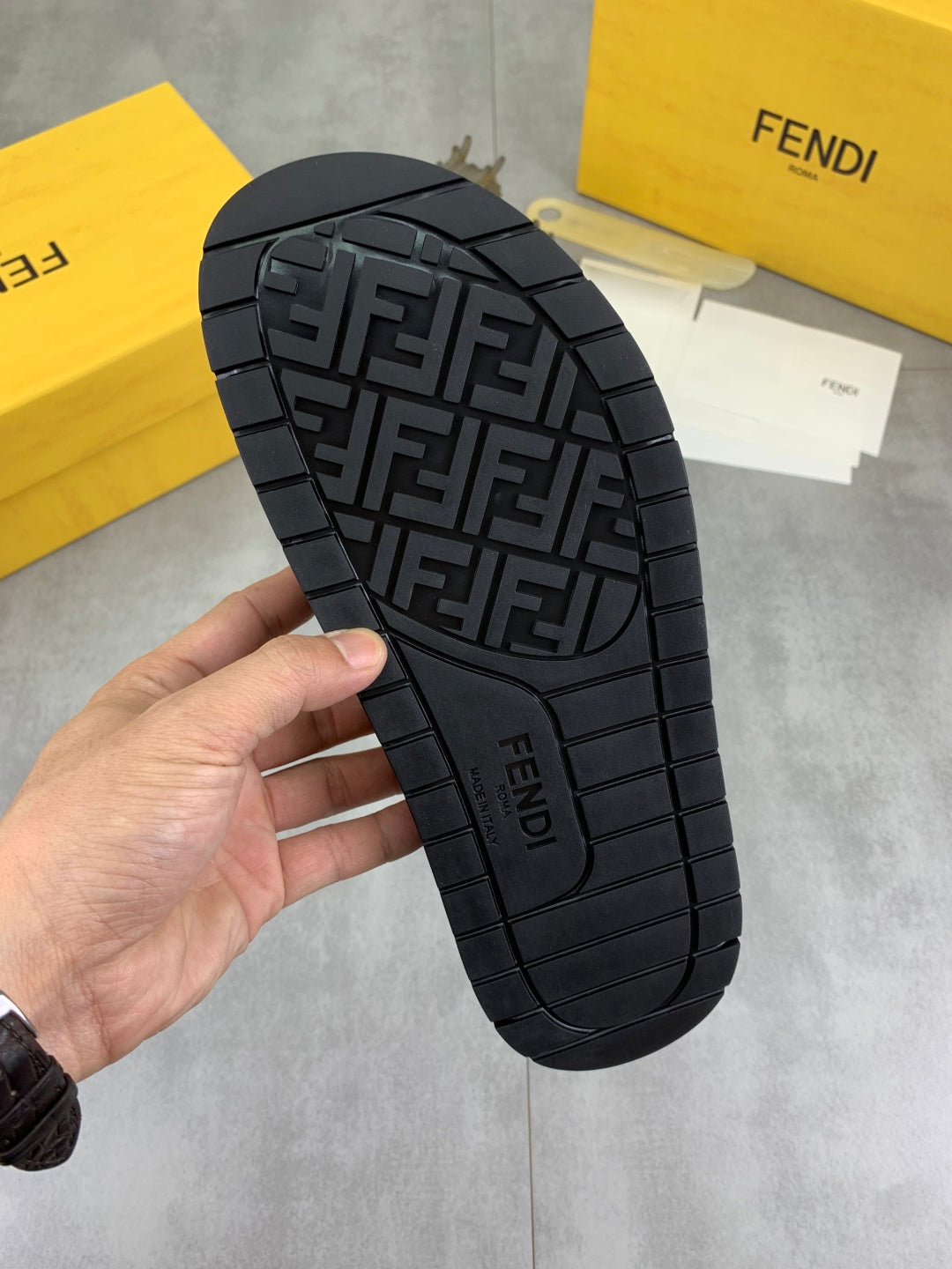 LuxluxHouse Best Quality Sandals Fendi