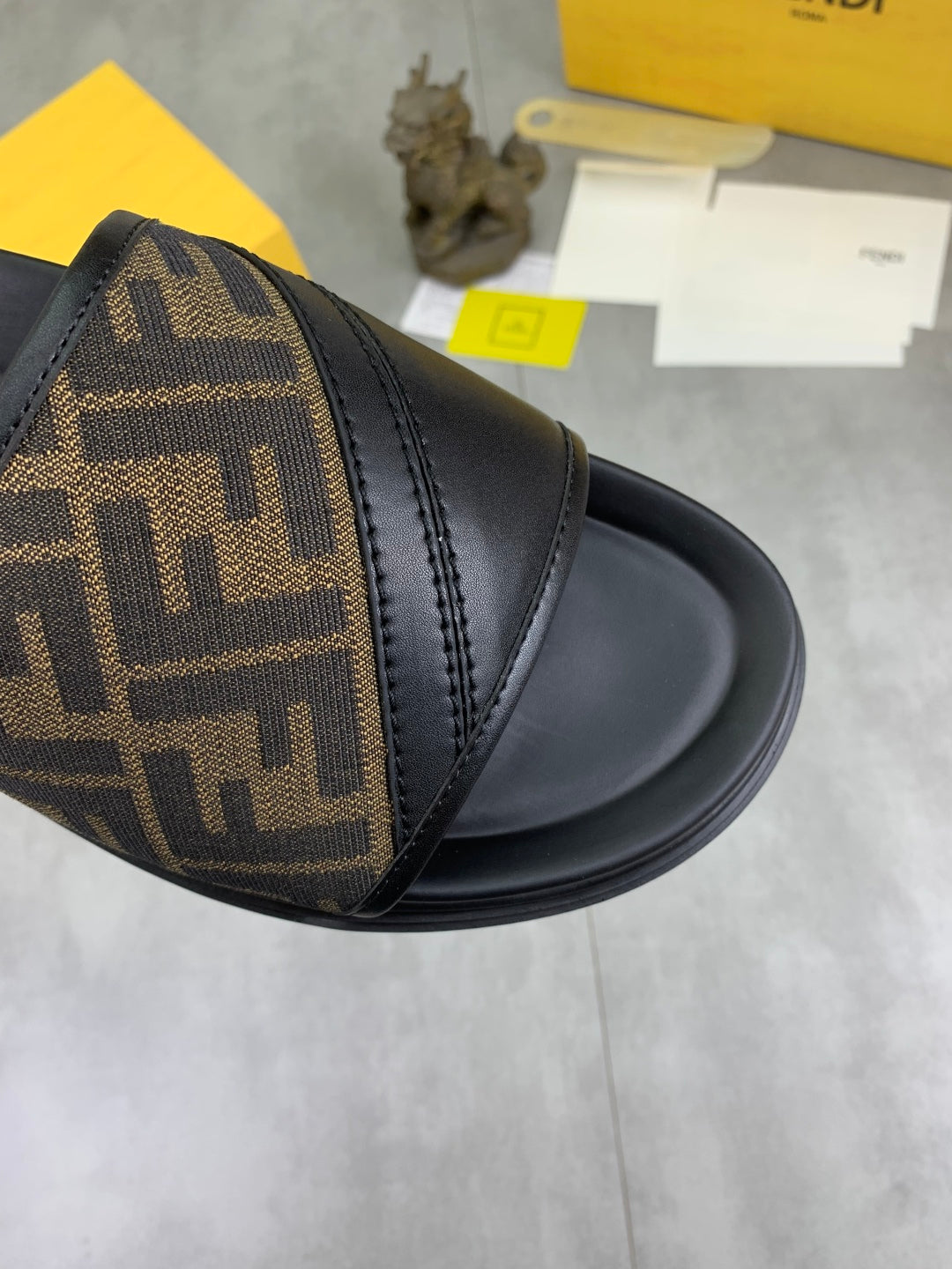 LuxluxHouse Best Quality Sandals Fendi