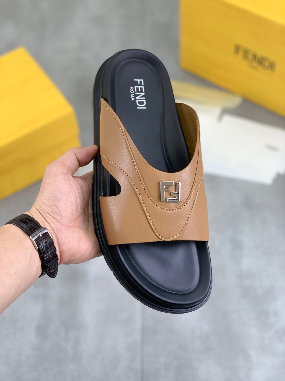 LuxluxHouse Best Quality Sandals Fendi