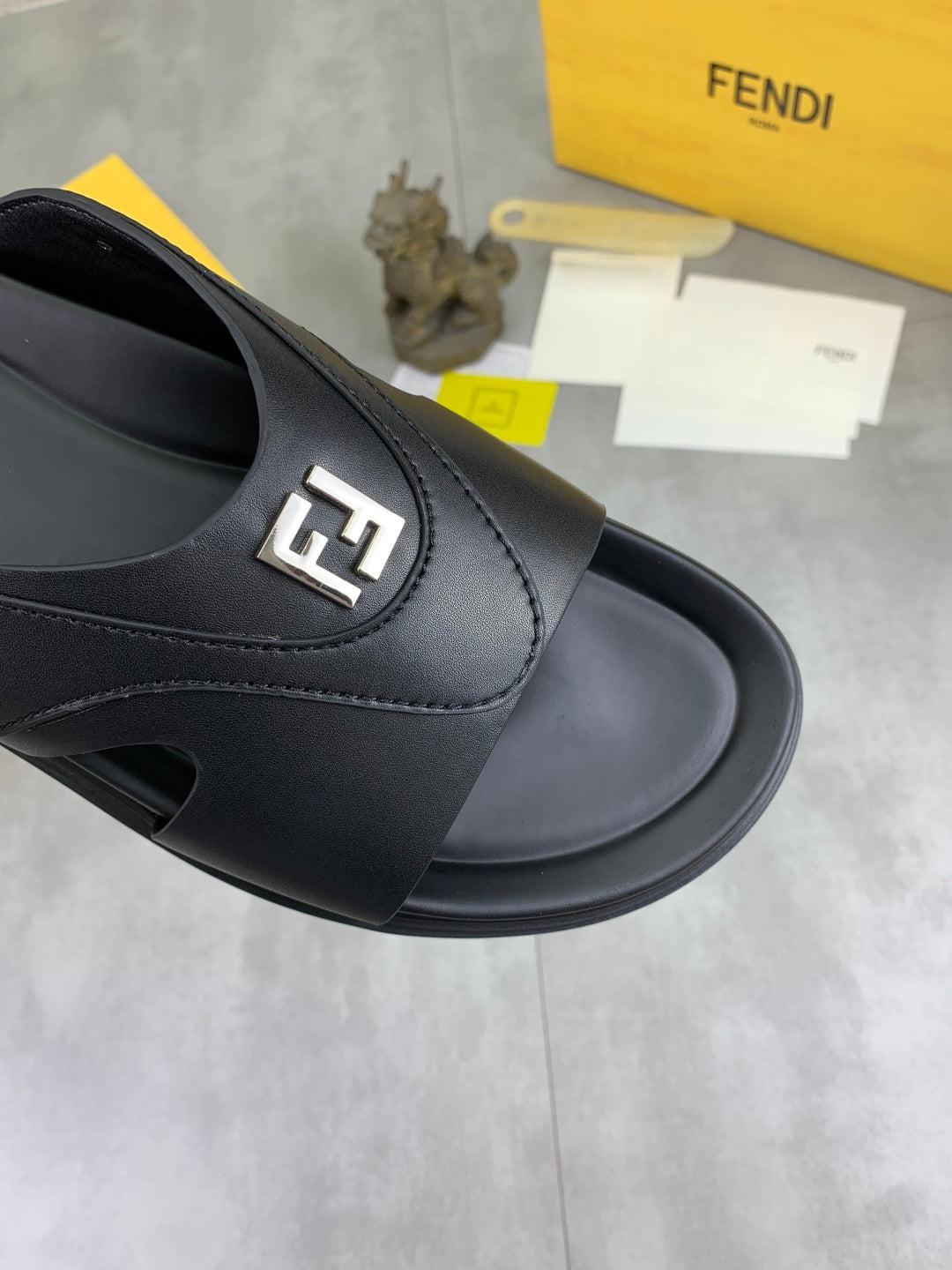 LuxluxHouse Best Quality Sandals Fendi
