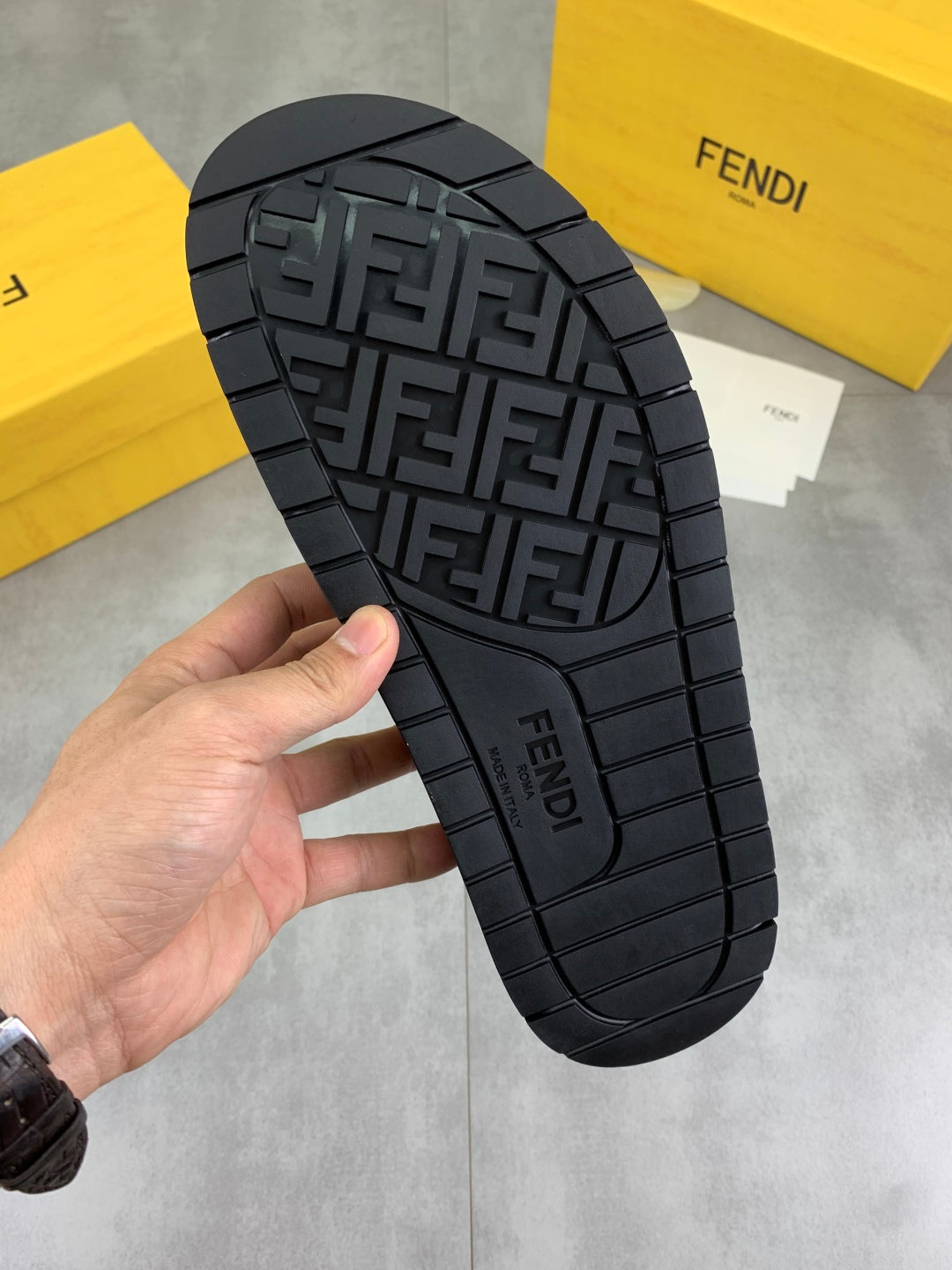 LuxluxHouse Best Quality Sandals Fendi