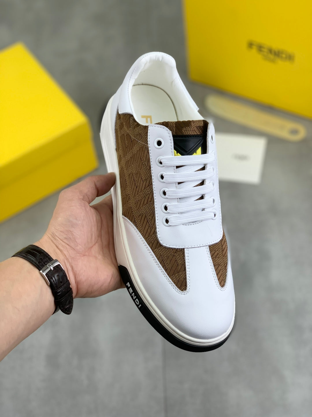 LuxluxHouse Best Quality Shoes Fendi