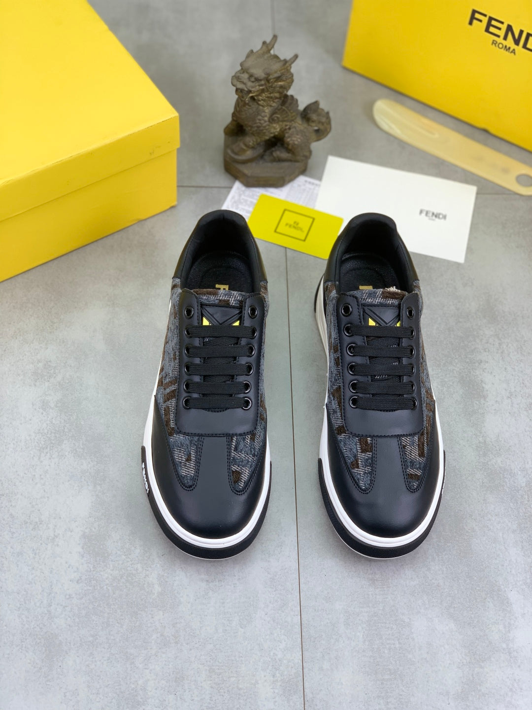 LuxluxHouse Best Quality Shoes Fendi
