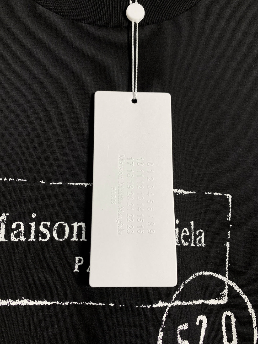 LuxluxHouse Best Quality Clothes T-shirt Chanel & Maison Margiela