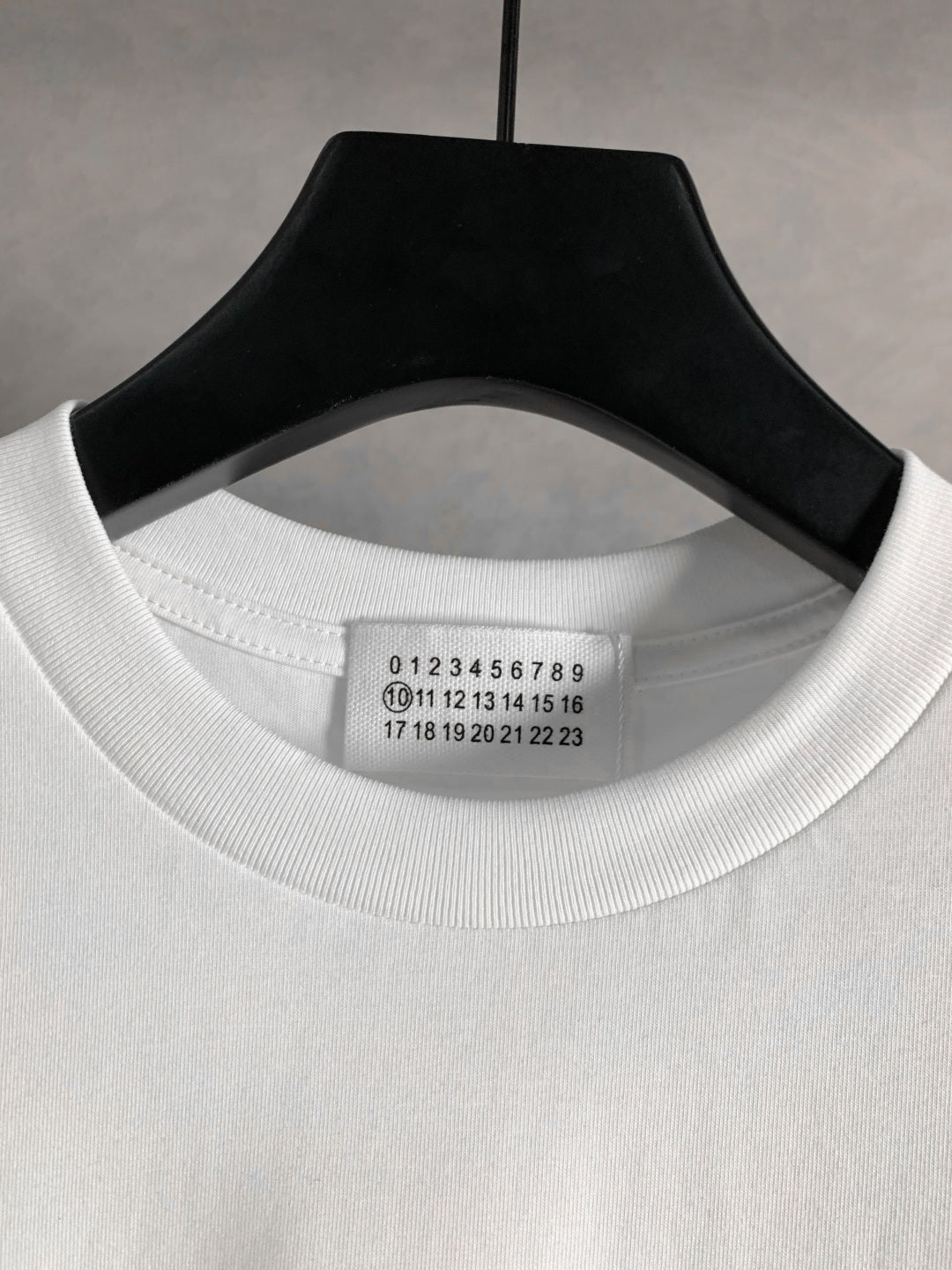 LuxluxHouse Best Quality Clothes T-shirt Chanel & Maison Margiela