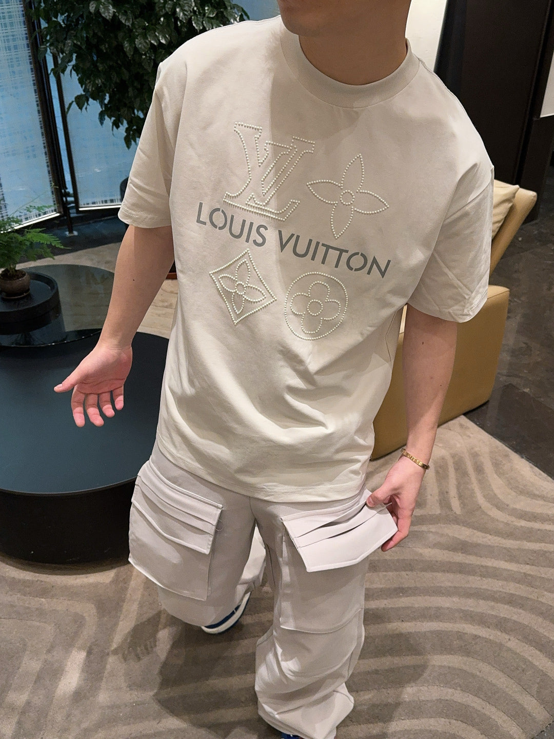 LuxluxHouse Best Quality Clothes T-shirt Louis Vuitton