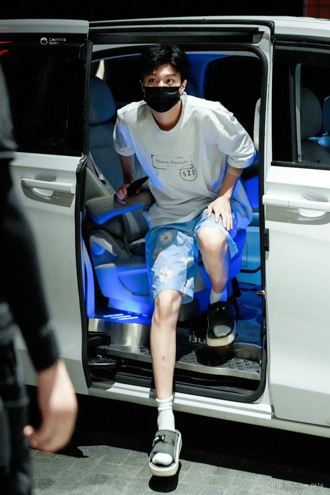 LuxluxHouse Best Quality Clothes T-shirt Chanel & Maison Margiela