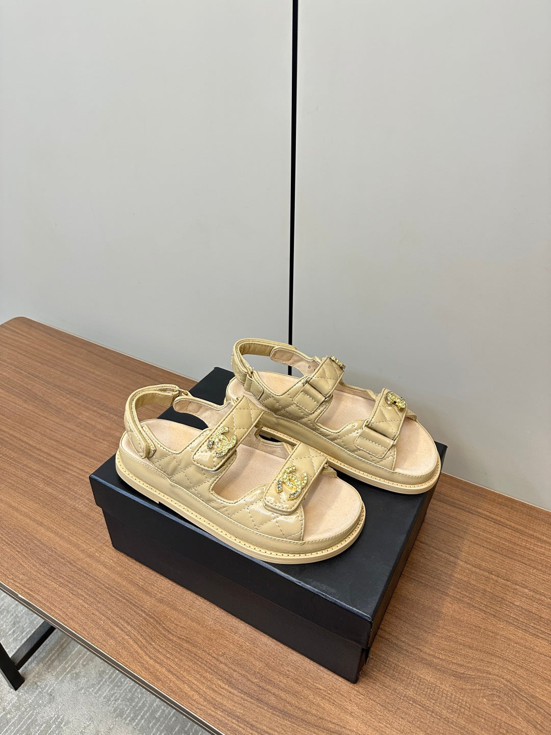 LuxluxHouse Best Quality Chanel Sandals