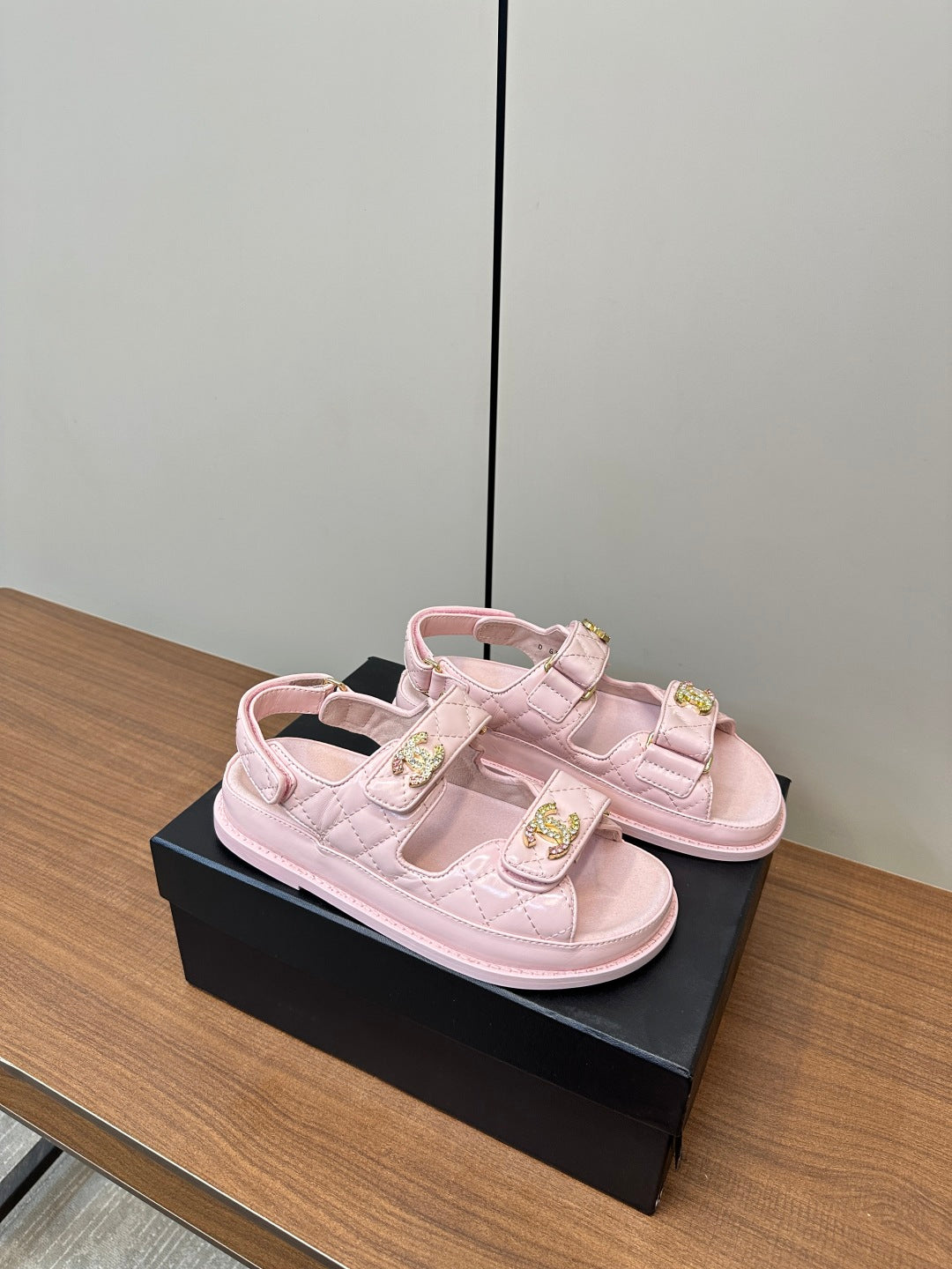 LuxluxHouse Best Quality Chanel Sandals