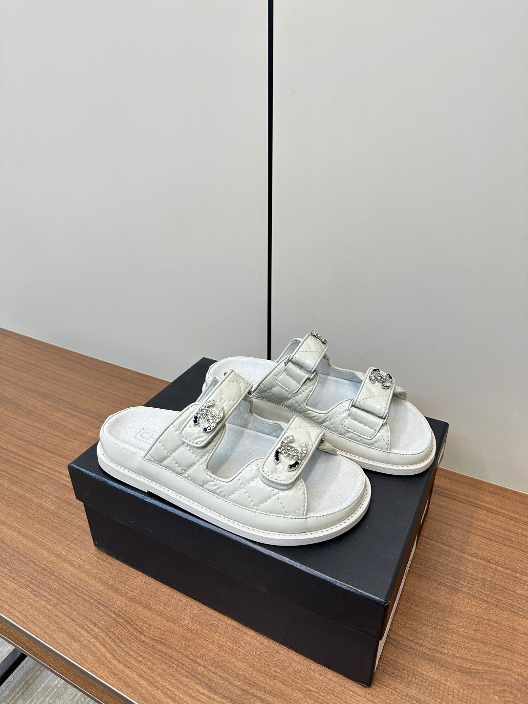 LuxluxHouse Best Quality Chanel Sandals