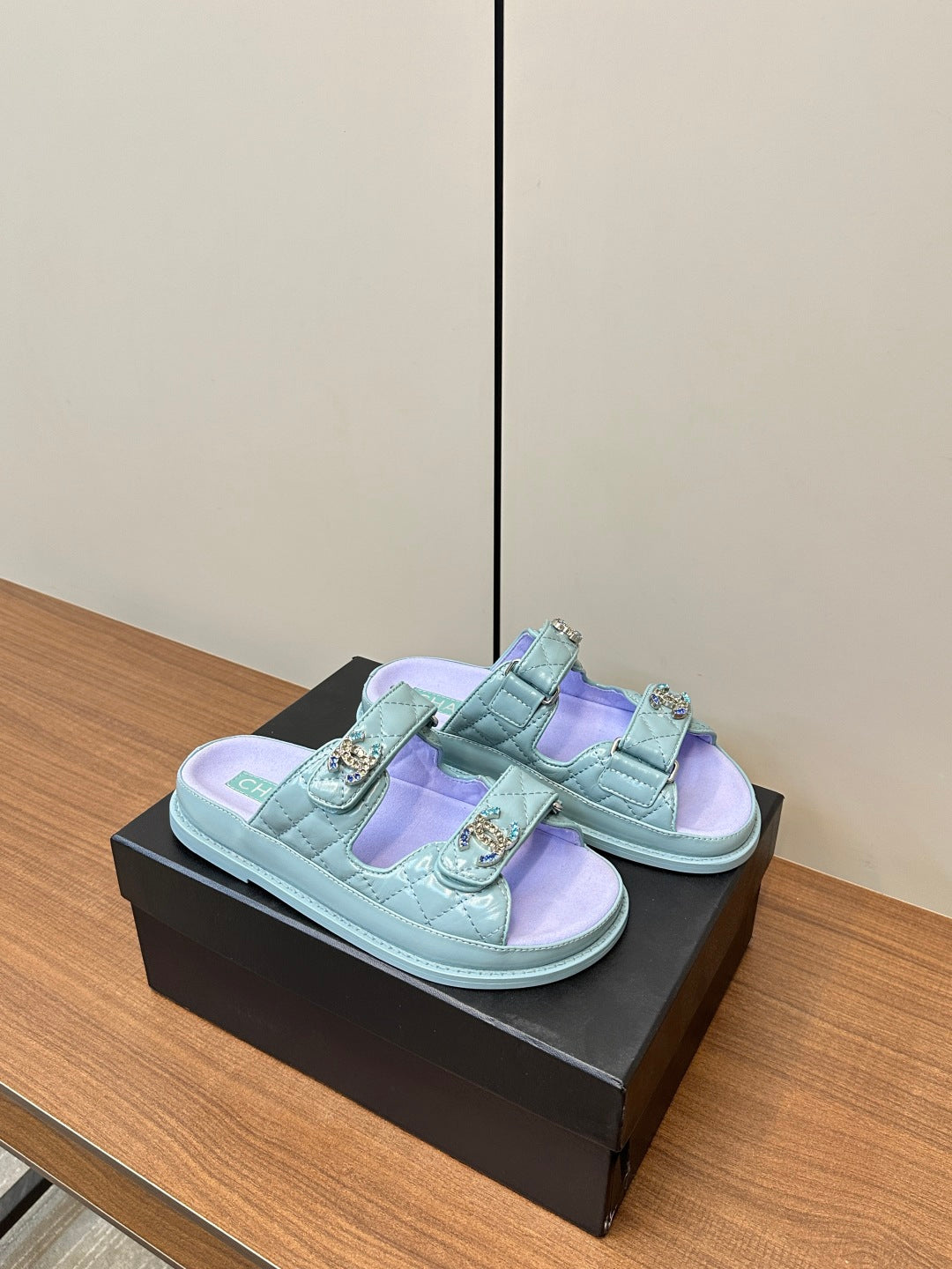 LuxluxHouse Best Quality Chanel Sandals