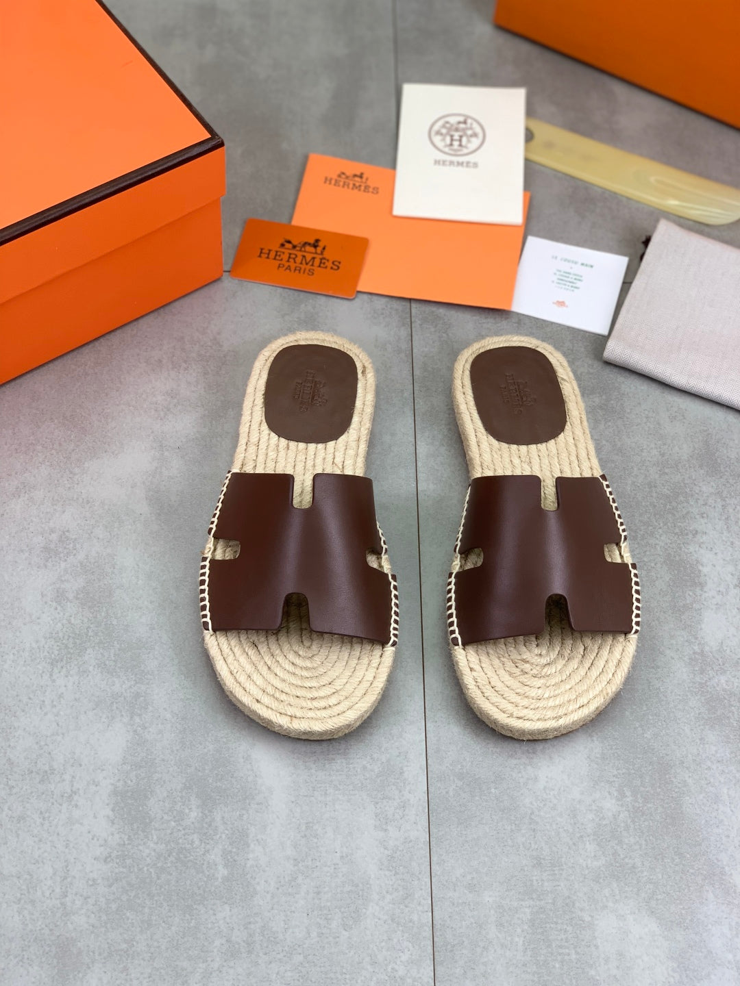LuxluxHouse Best Quality Sandals Hermes
