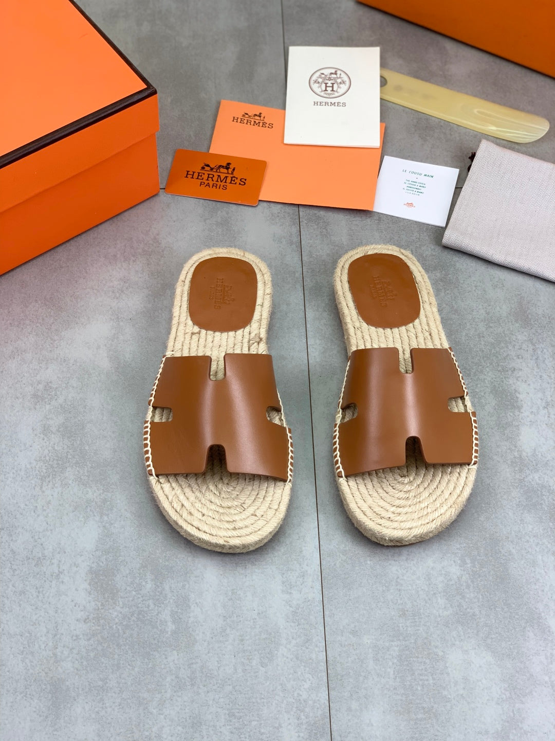 LuxluxHouse Best Quality Sandals Hermes
