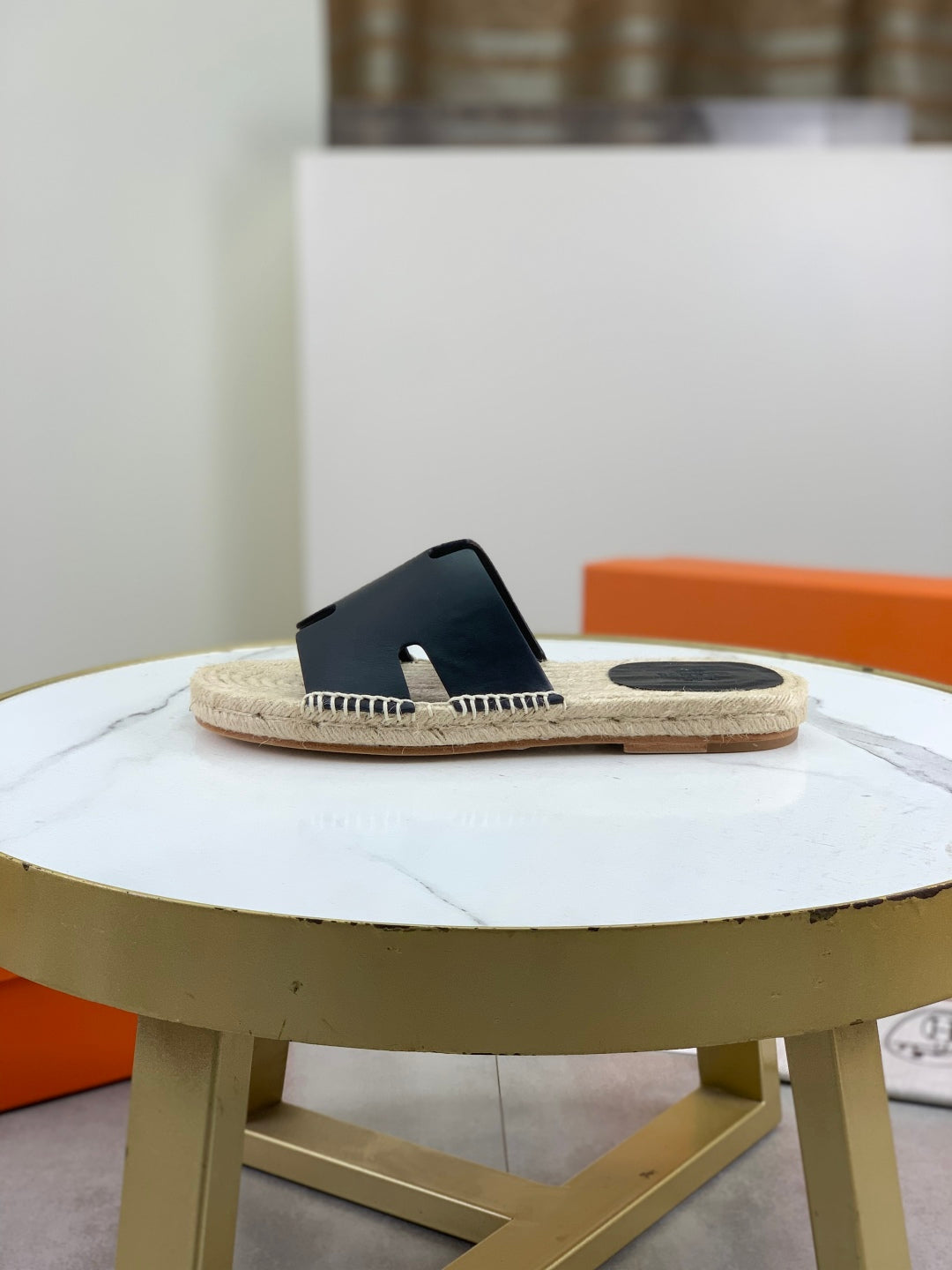 LuxluxHouse Best Quality Sandals Hermes