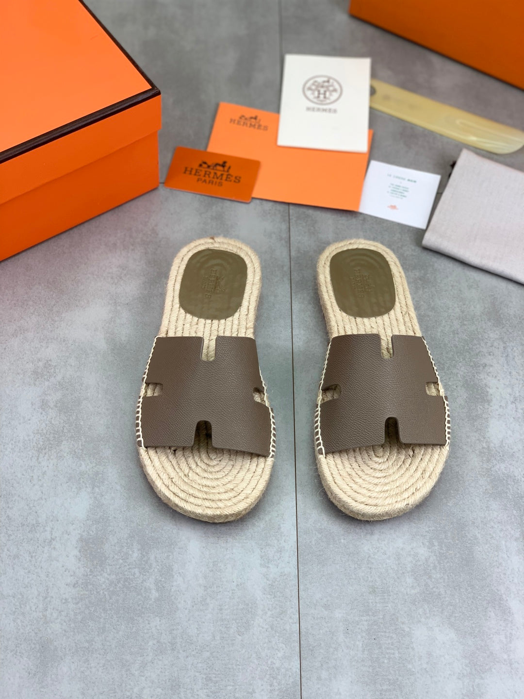 LuxluxHouse Best Quality Sandals Hermes