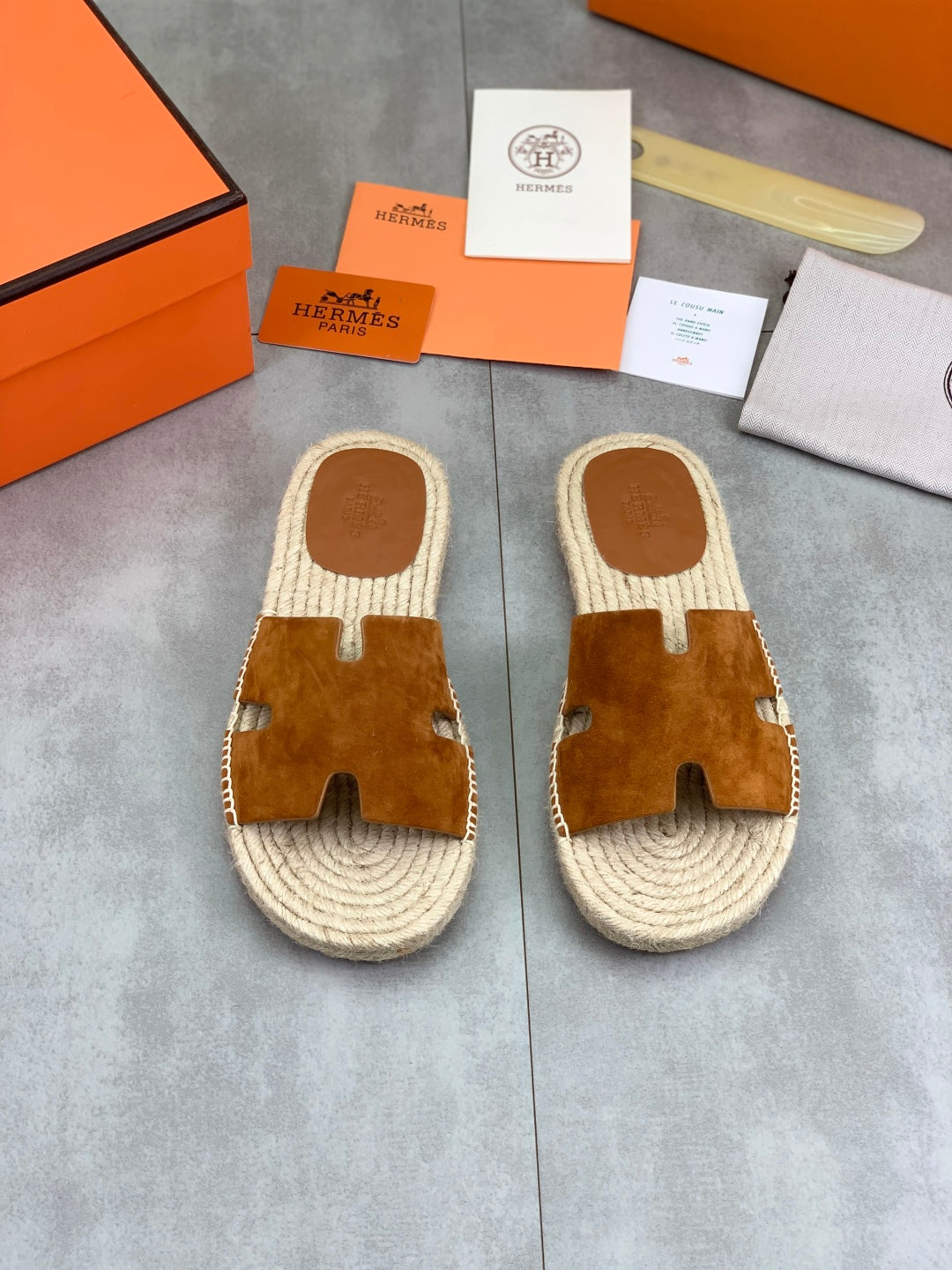 LuxluxHouse Best Quality Sandals Hermes