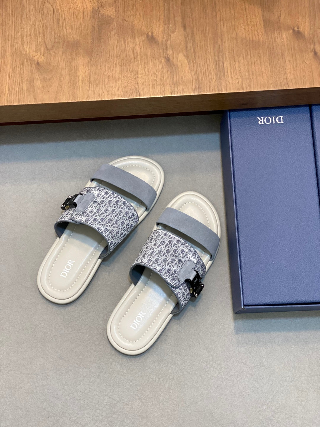 LuxluxHouse Best Quality Sandals Dior