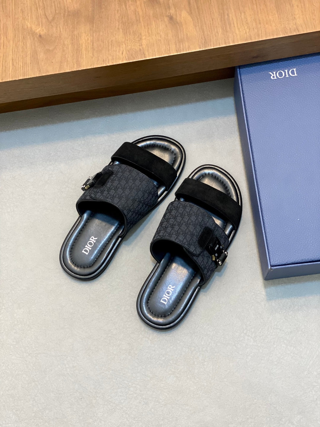 LuxluxHouse Best Quality Sandals Dior