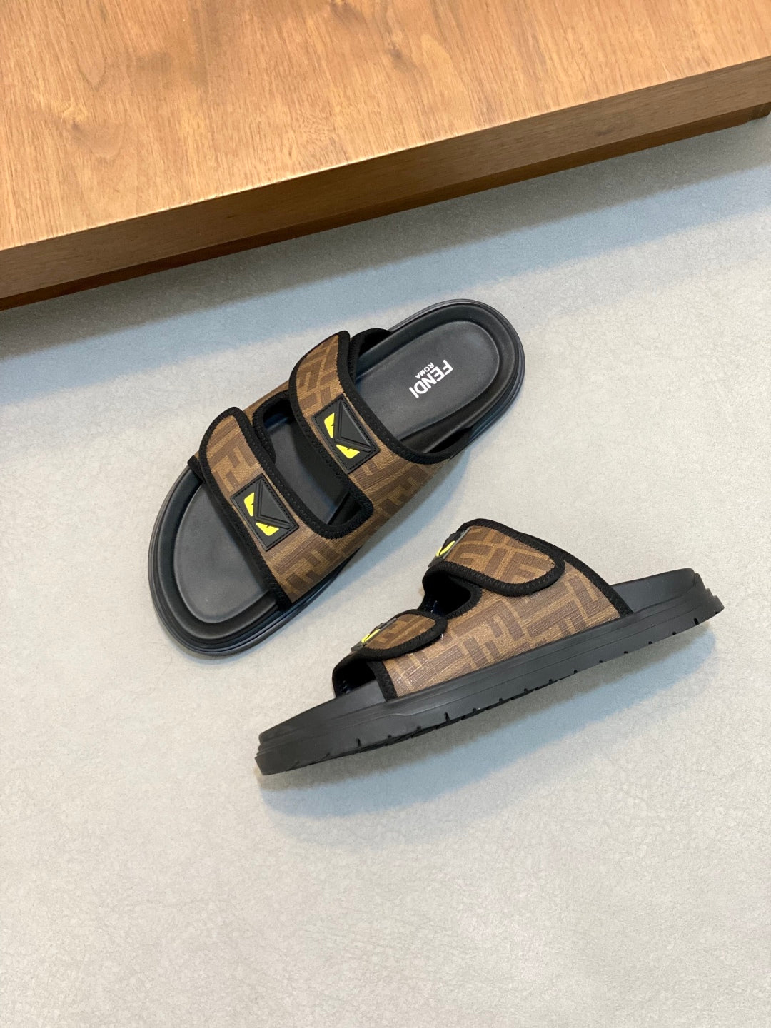 LuxluxHouse Best Quality Sandals Fendi