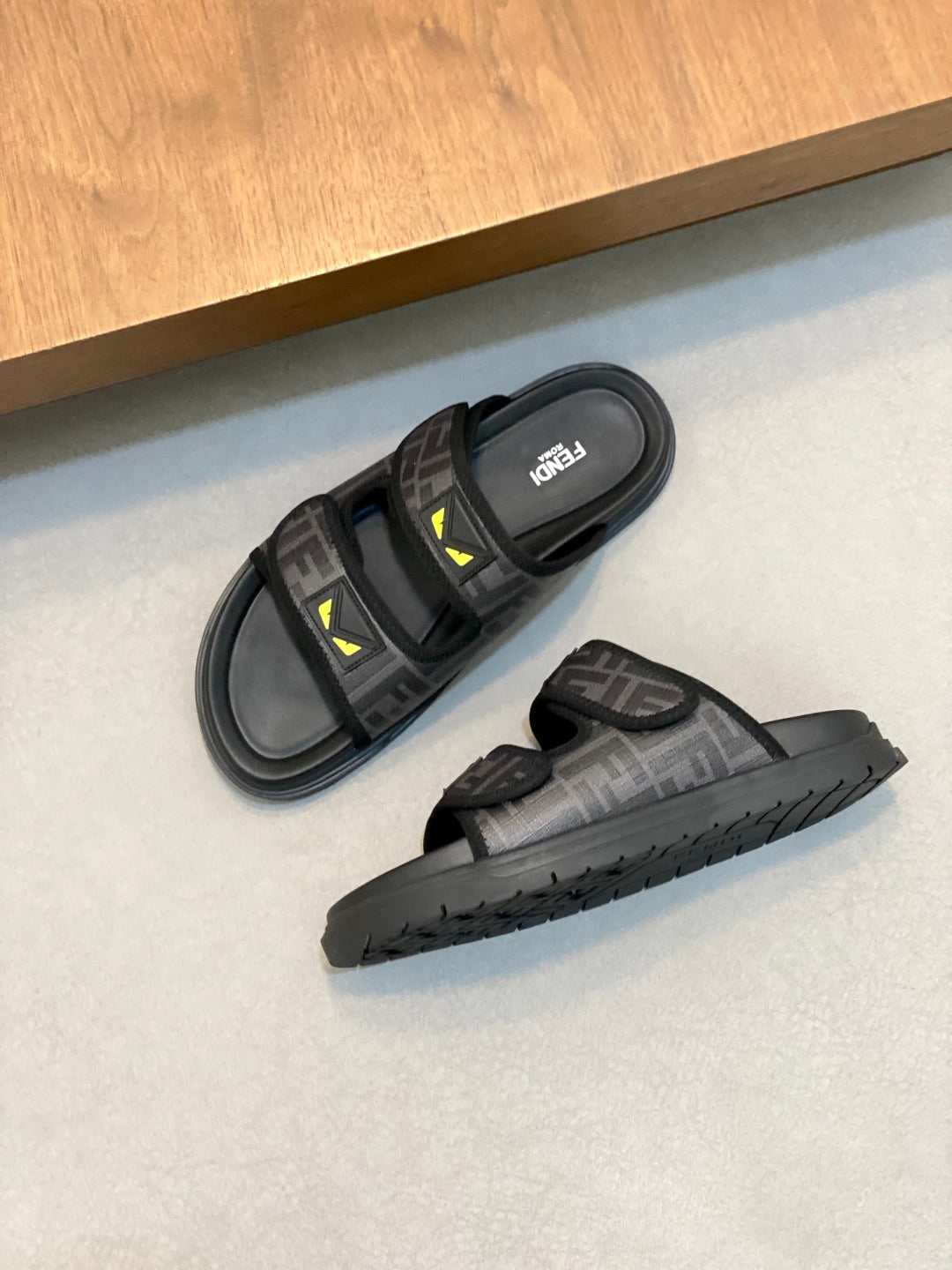 LuxluxHouse Best Quality Sandals Fendi