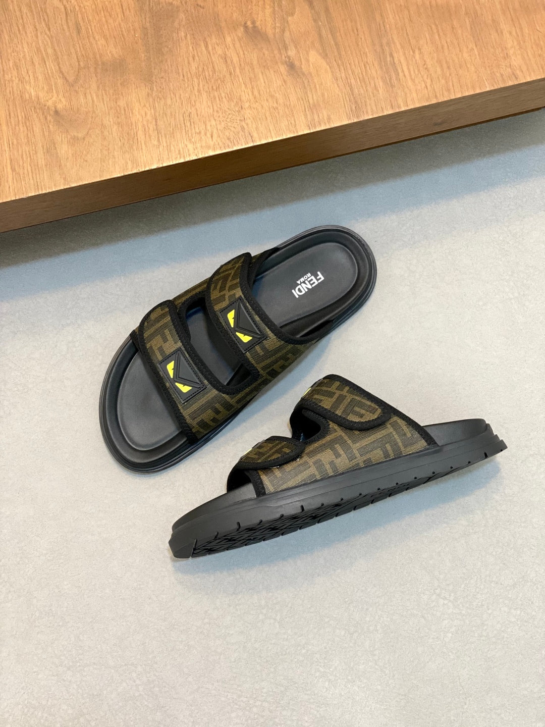 LuxluxHouse Best Quality Sandals Fendi