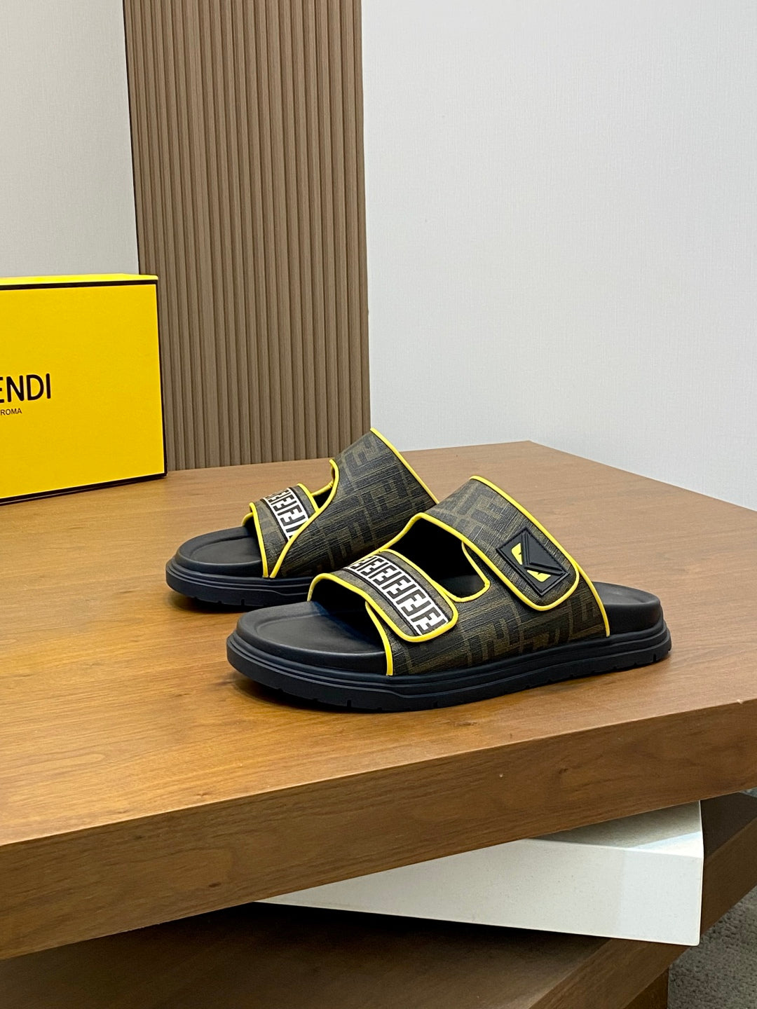 LuxluxHouse Best Quality Sandals Fendi