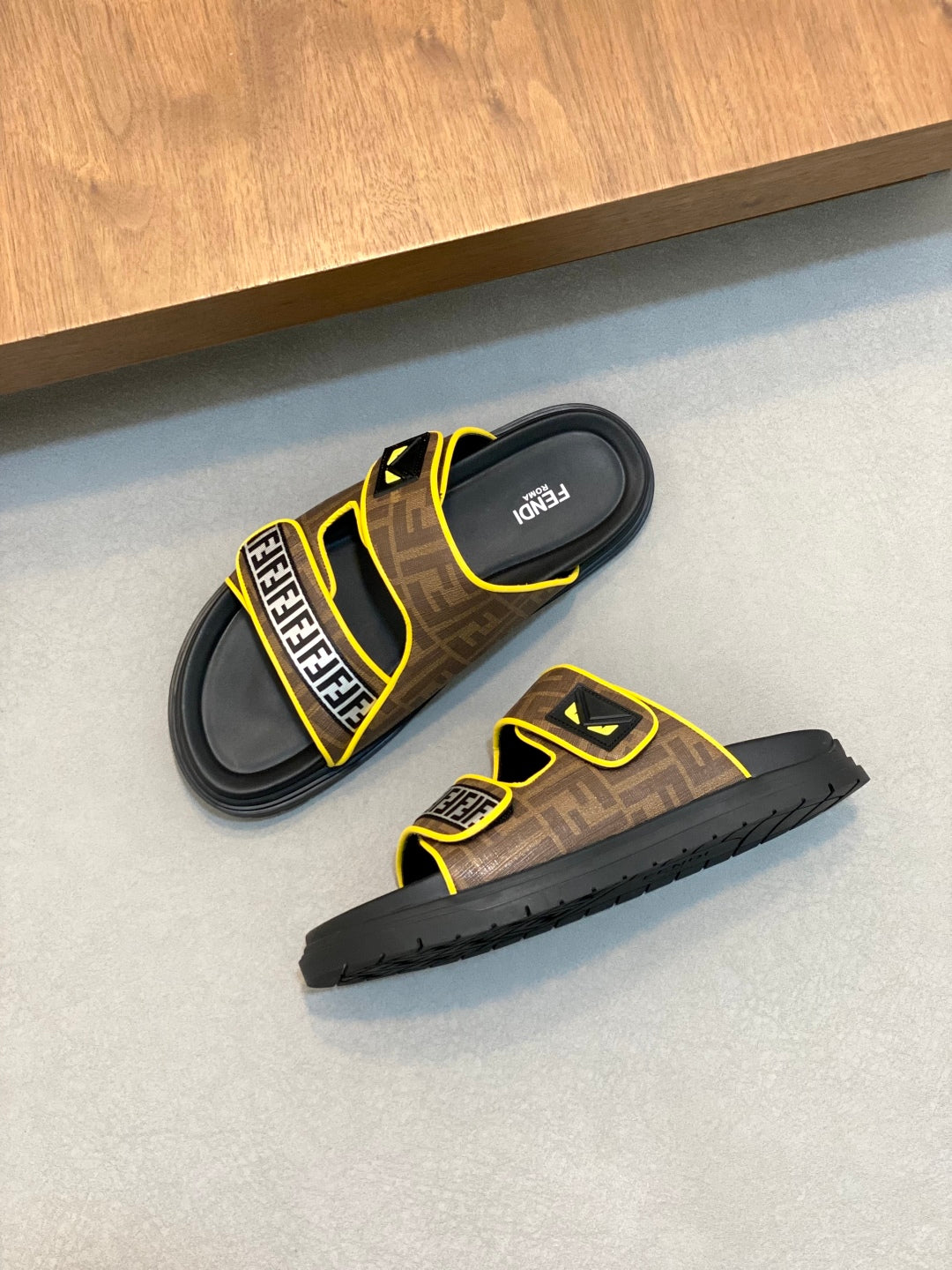 LuxluxHouse Best Quality Sandals Fendi