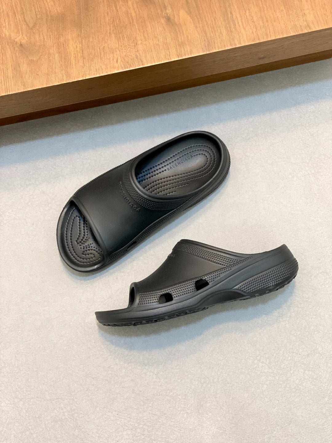 LuxluxHouse Best Quality Sandals Fendi