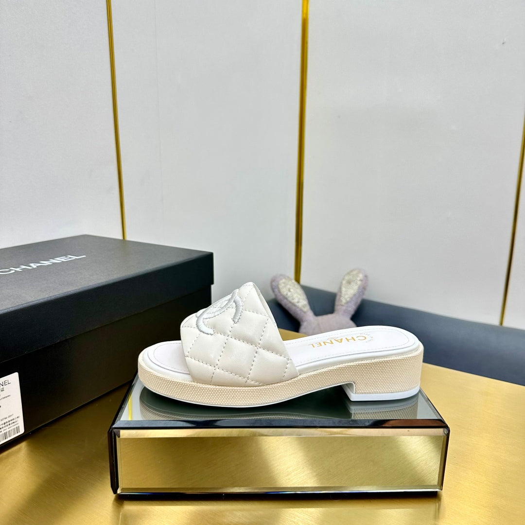 LuxluxHouse Best Quality Chanel Sandals