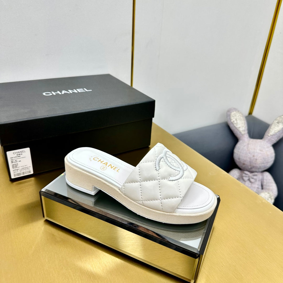 LuxluxHouse Best Quality Chanel Sandals
