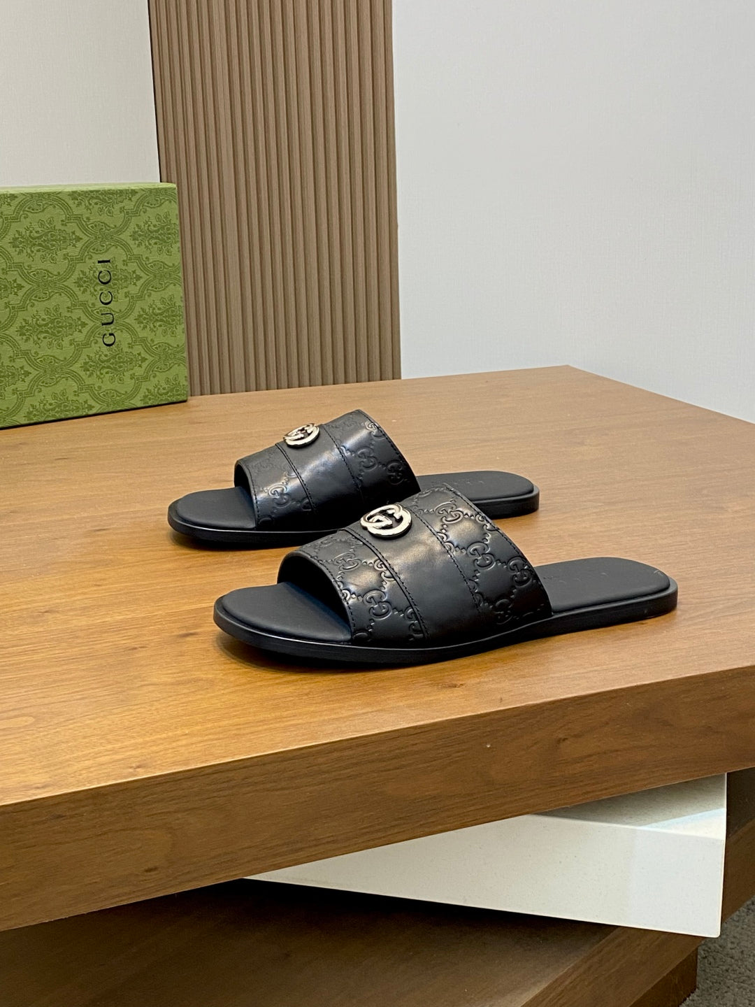LuxluxHouse Best Quality Sandals Gucci