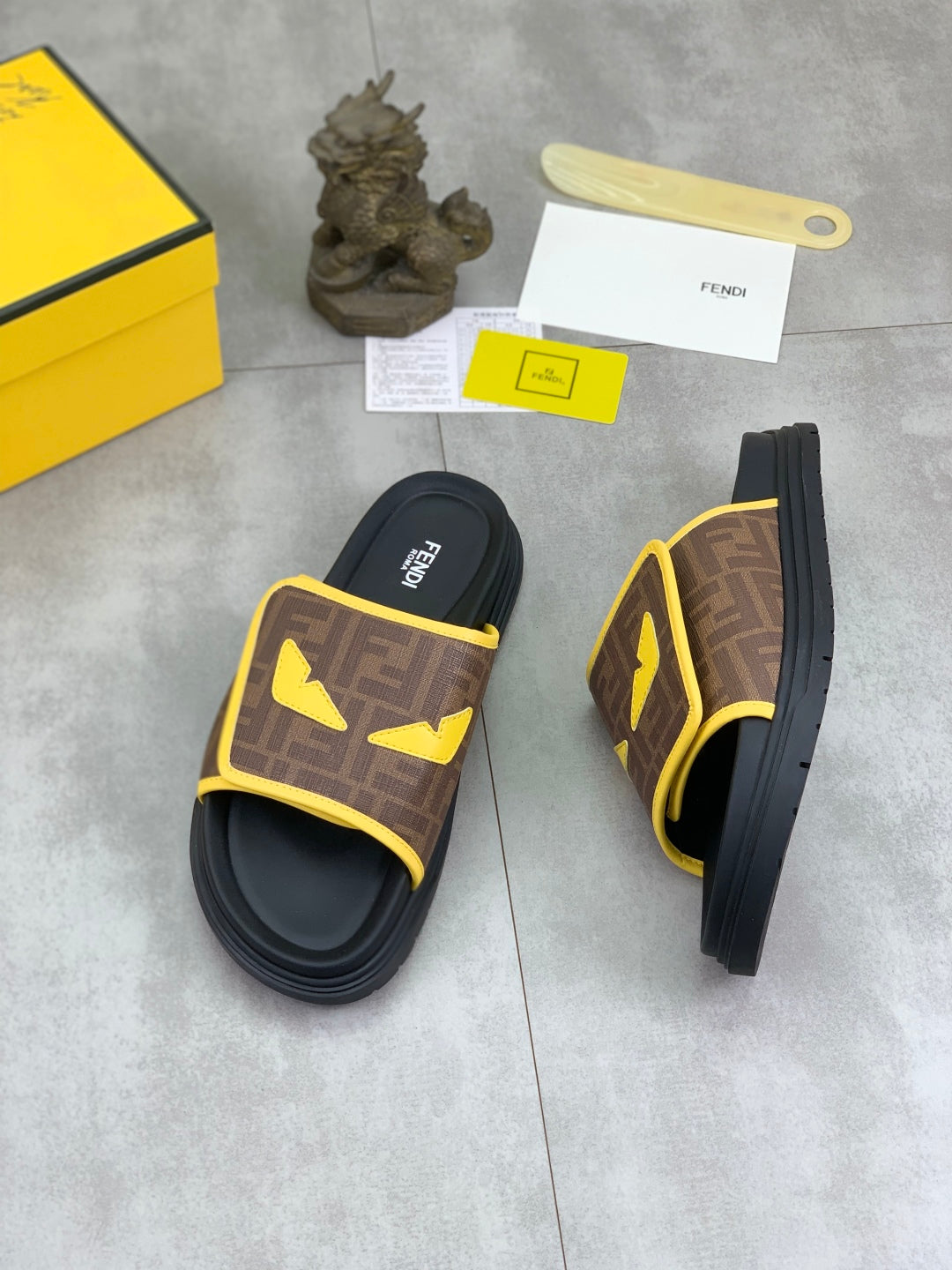 LuxluxHouse Best Quality Sandals Fendi