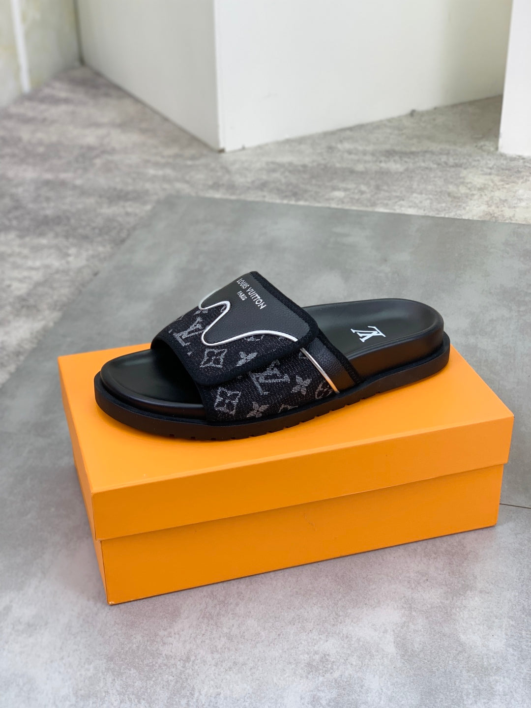 LuxluxHouse Best Quality Sandals Louis Vuitton