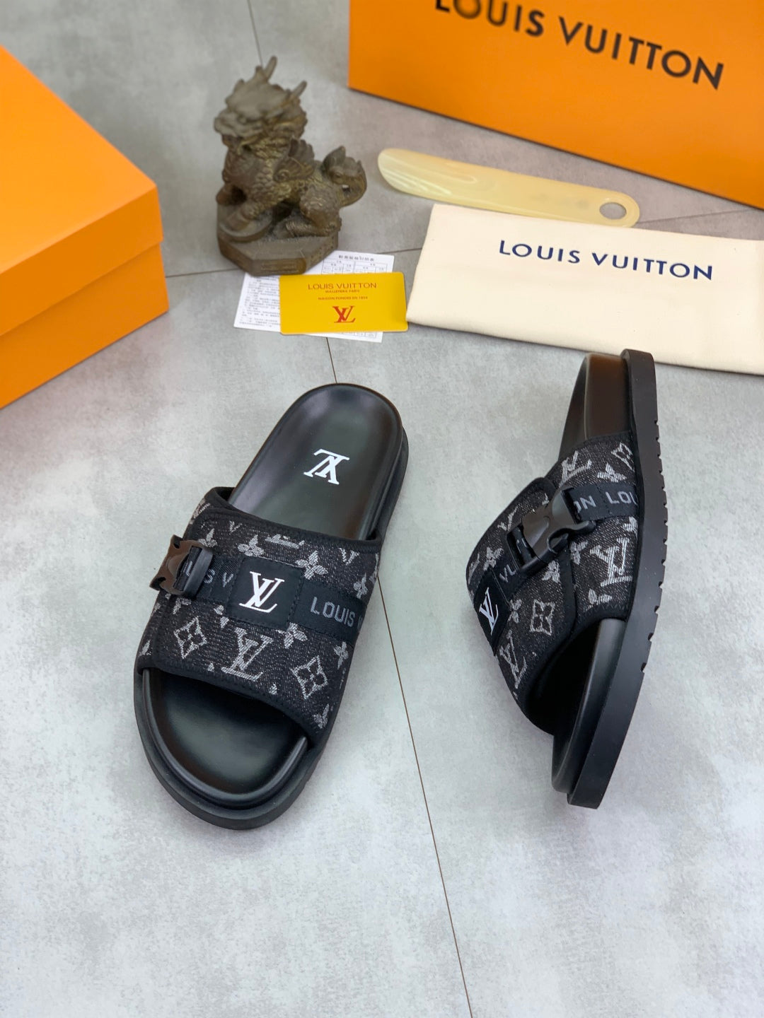 LuxluxHouse Best Quality Sandals Louis Vuitton