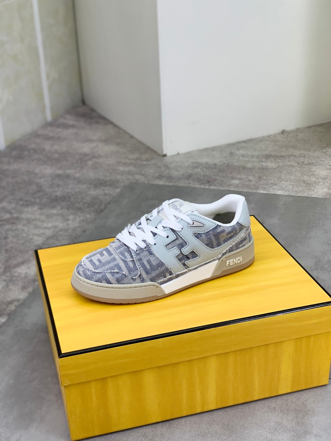 LuxluxHouse Best Quality Shoes Fendi