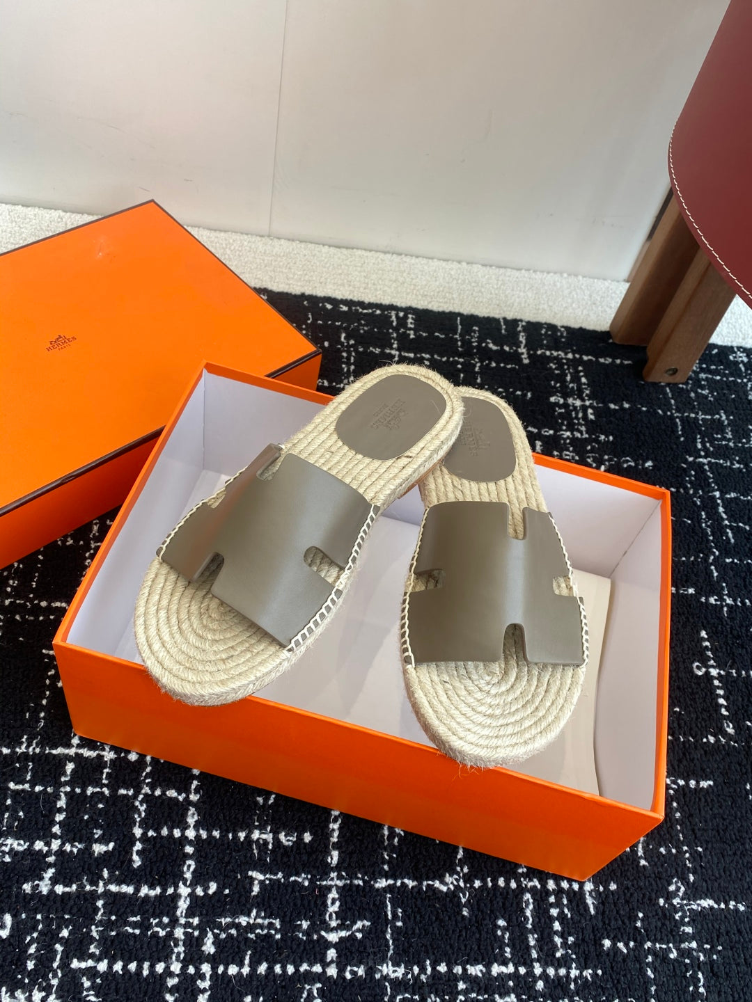 LuxluxHouse Best Quality Sandals Hermes