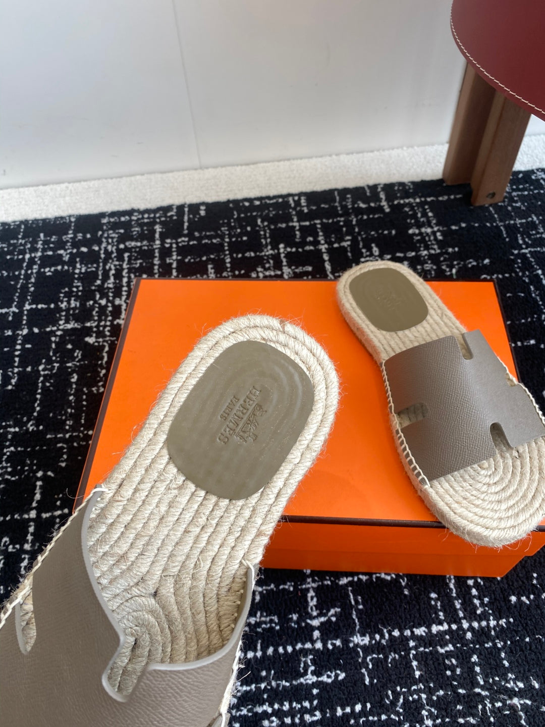 LuxluxHouse Best Quality Sandals Hermes