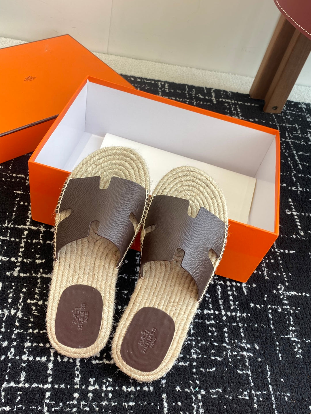 LuxluxHouse Best Quality Sandals Hermes