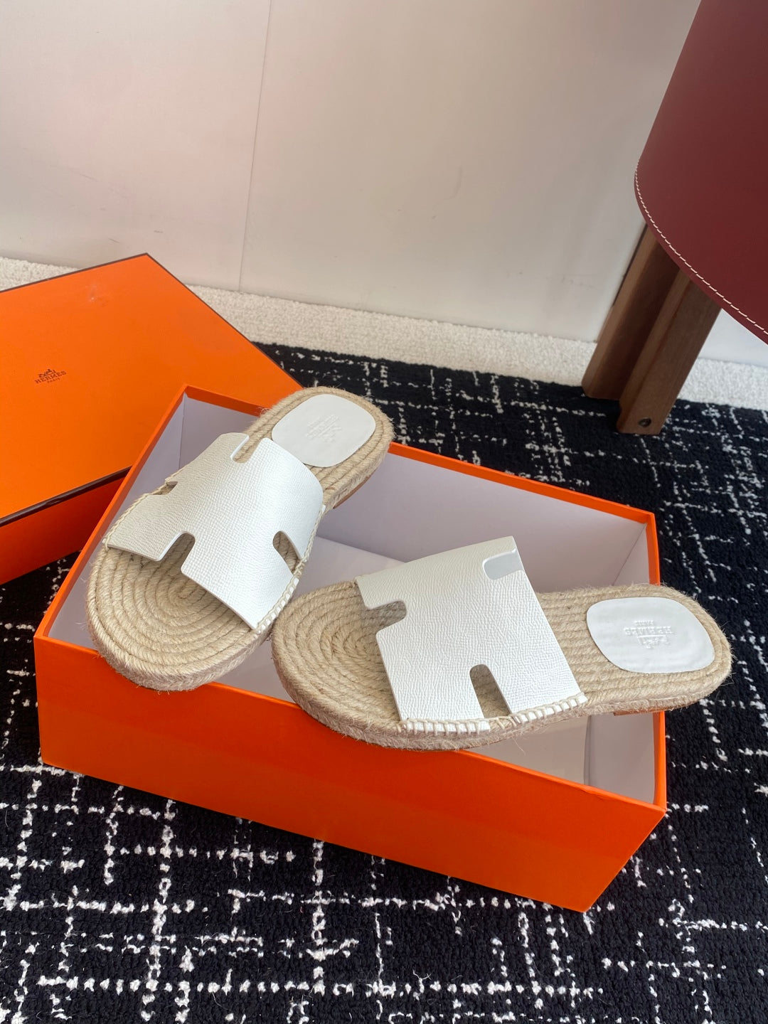 LuxluxHouse Best Quality Sandals Hermes