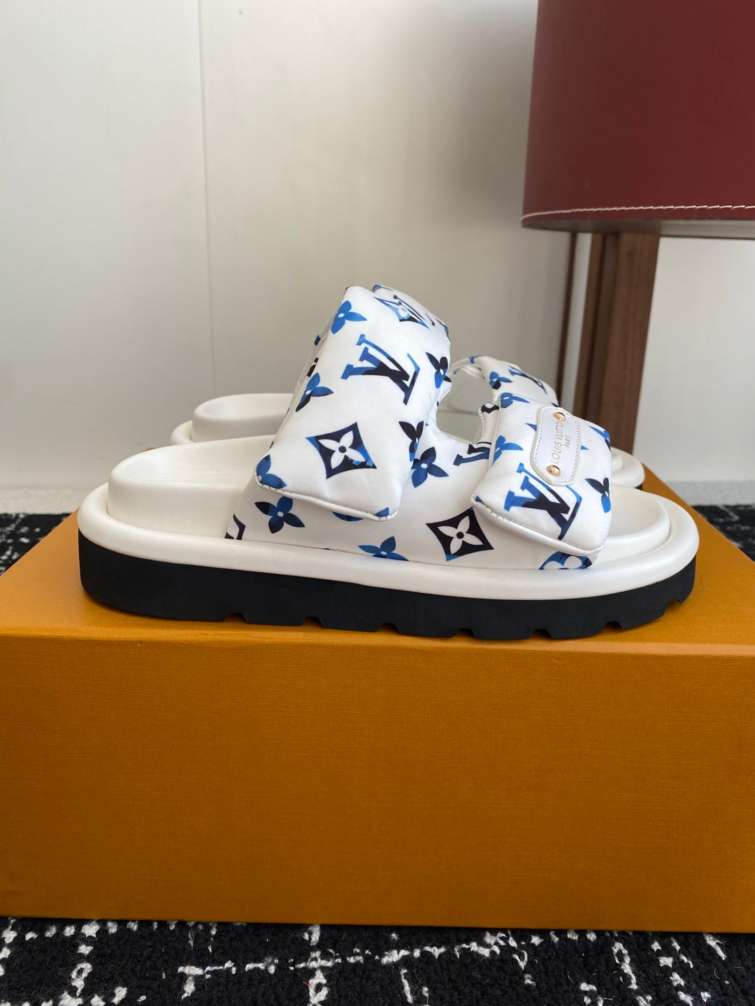 LuxluxHouse Best Quality Sandals Louis Vuitton