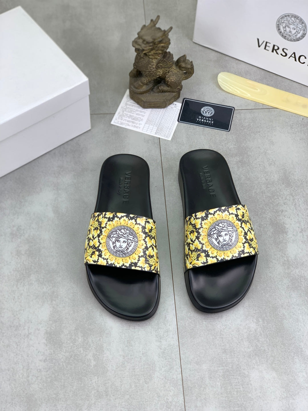 LuxluxHouse Best Quality Sandals Versace