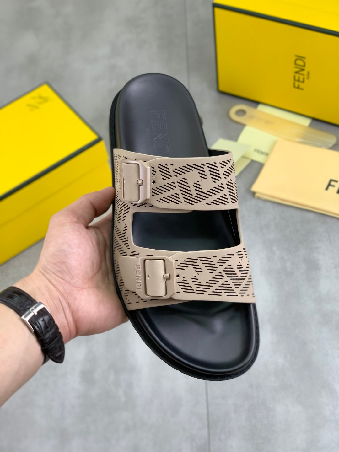 LuxluxHouse Best Quality Sandals Fendi