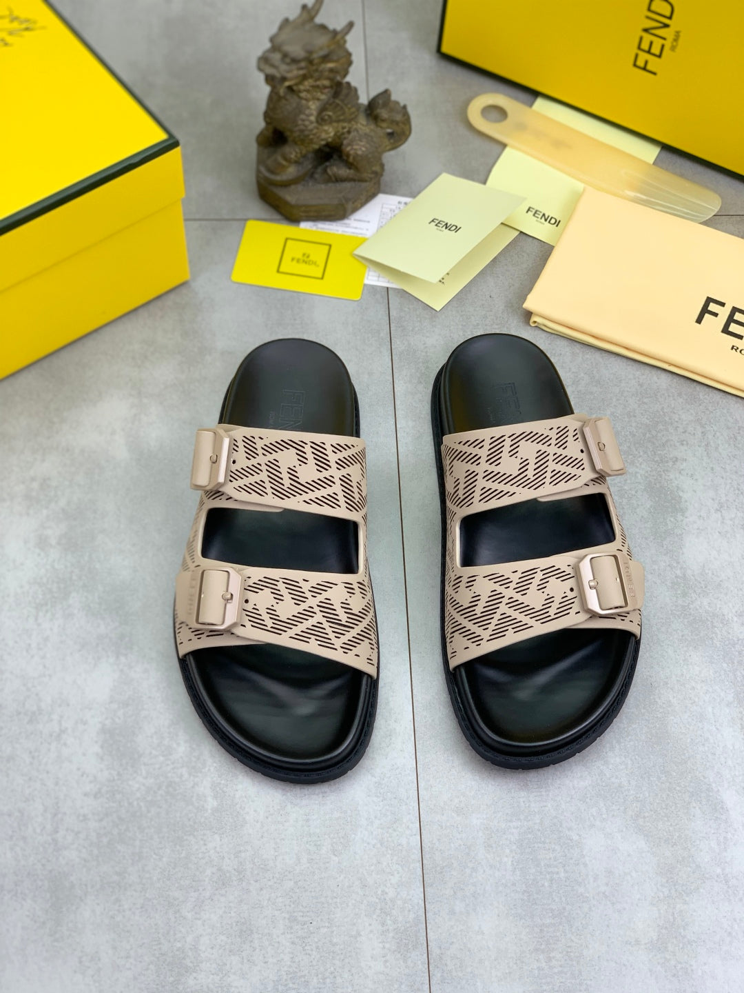 LuxluxHouse Best Quality Sandals Fendi