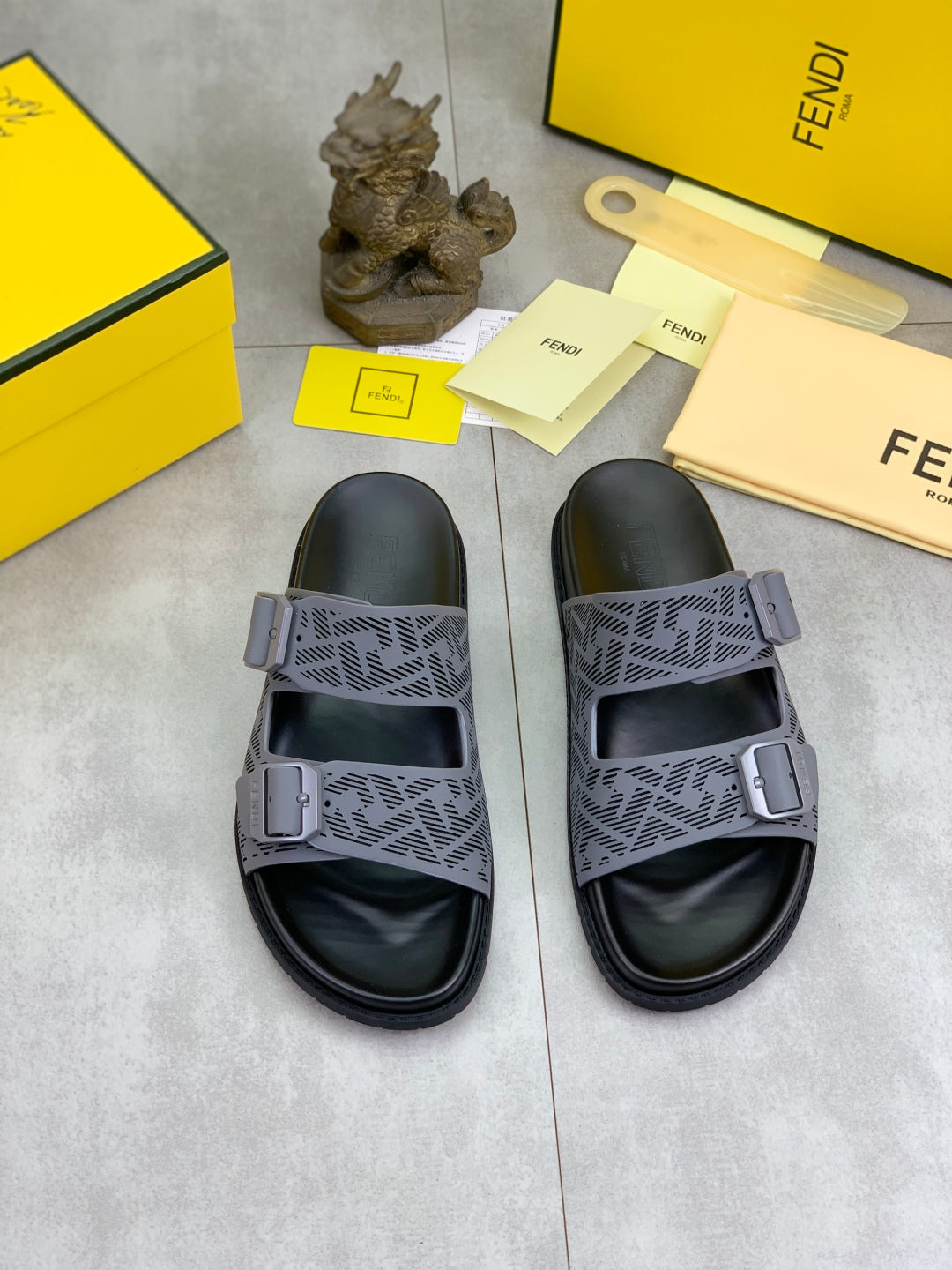 LuxluxHouse Best Quality Sandals Fendi